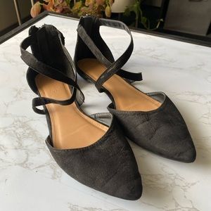 Charlotte Russe Pointed Strappy Flats